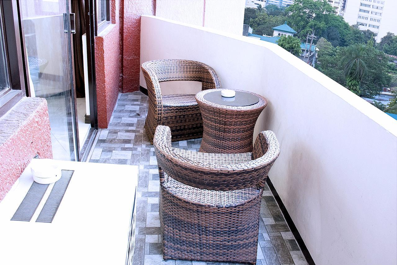 Manila Bay Serviced Apartments Exteriér fotografie