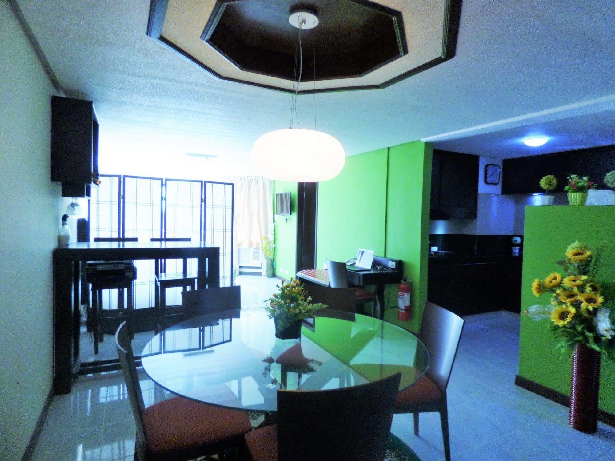Manila Bay Serviced Apartments Exteriér fotografie