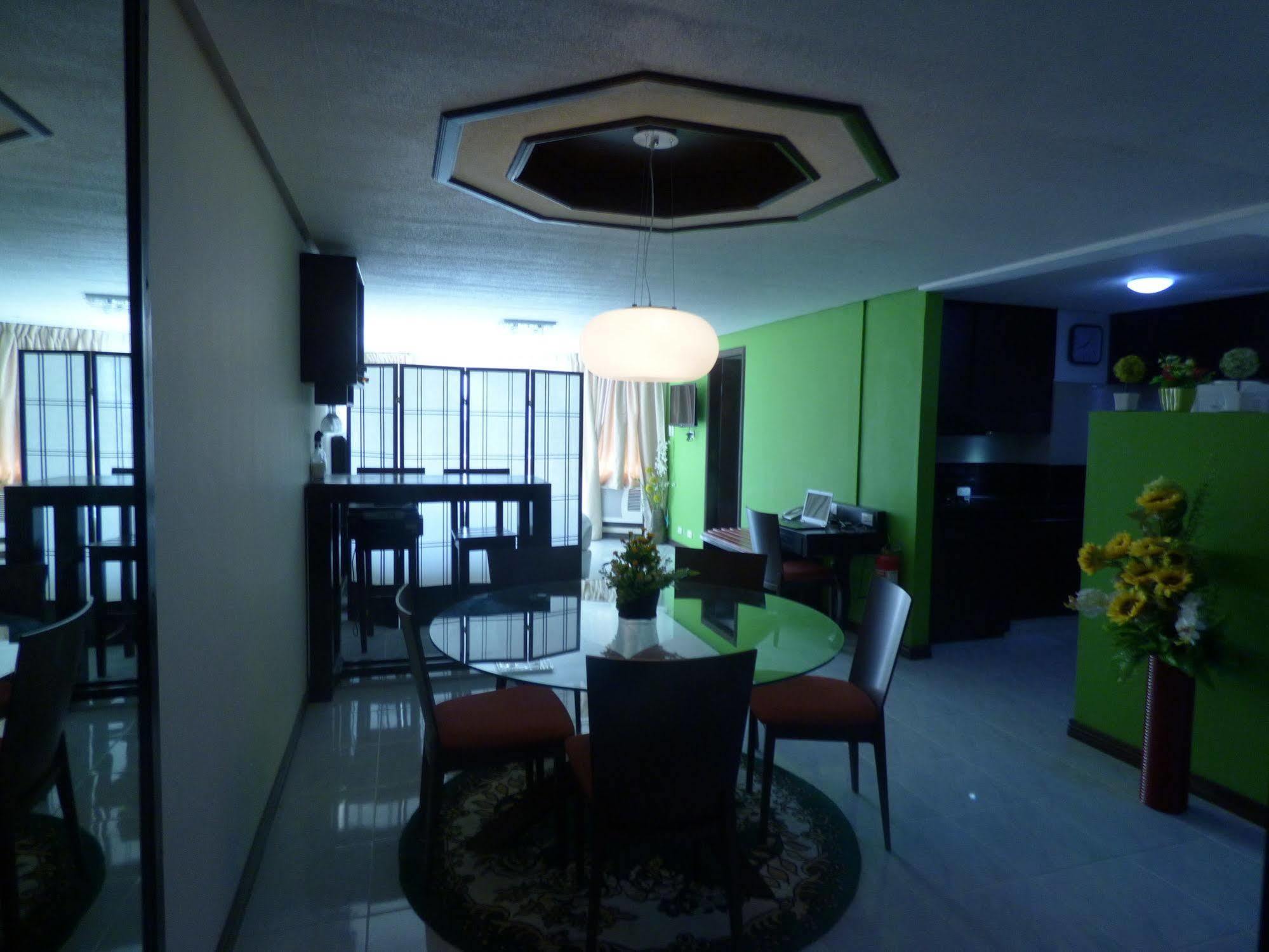 Manila Bay Serviced Apartments Exteriér fotografie