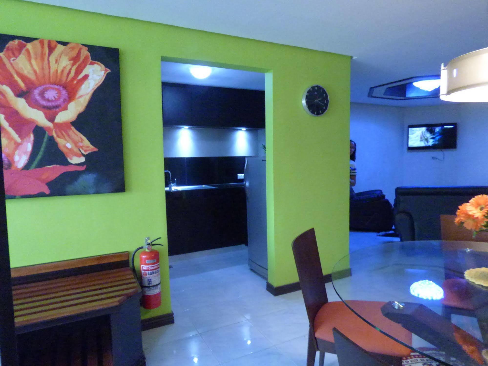 Manila Bay Serviced Apartments Exteriér fotografie