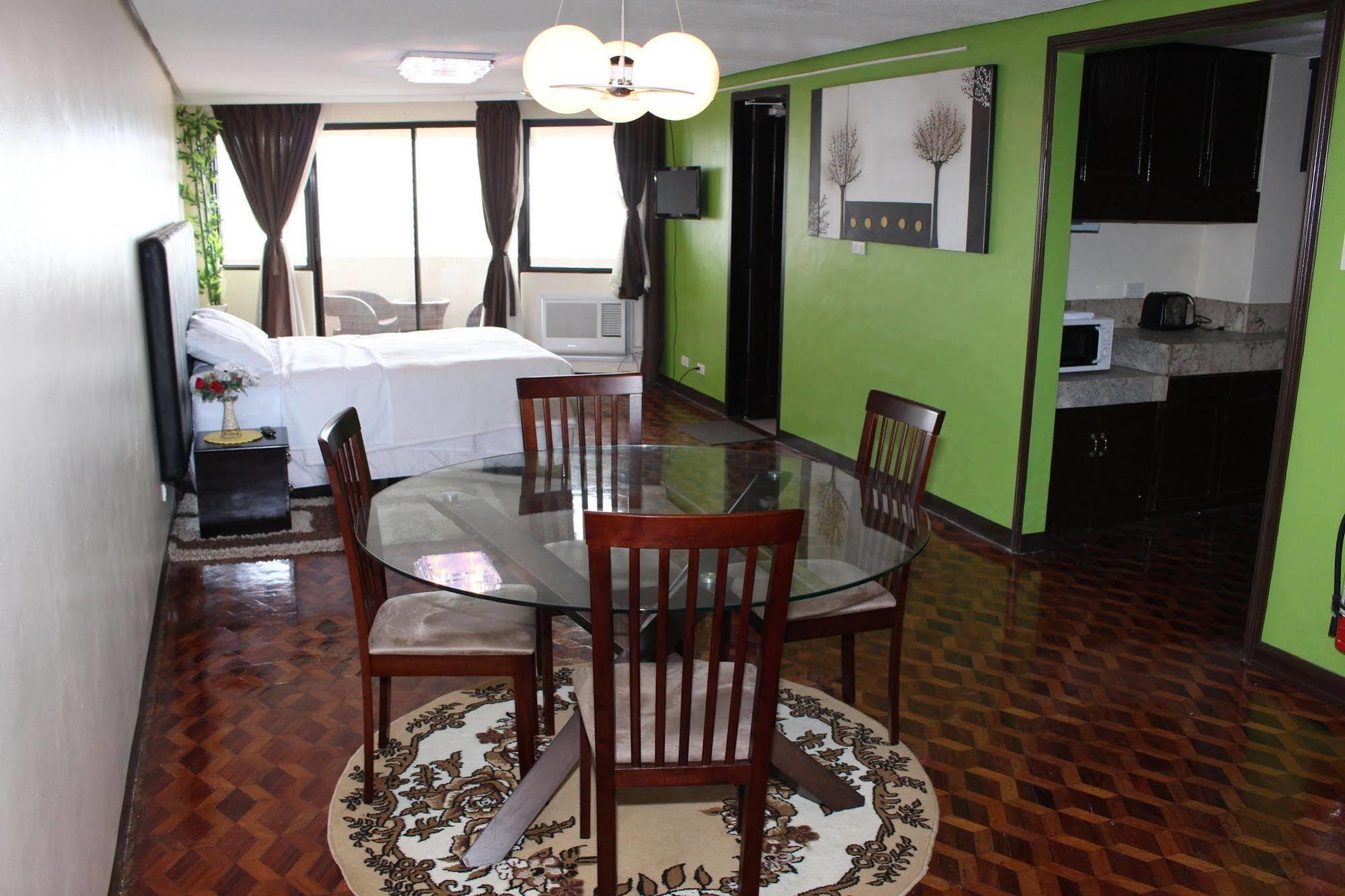 Manila Bay Serviced Apartments Exteriér fotografie